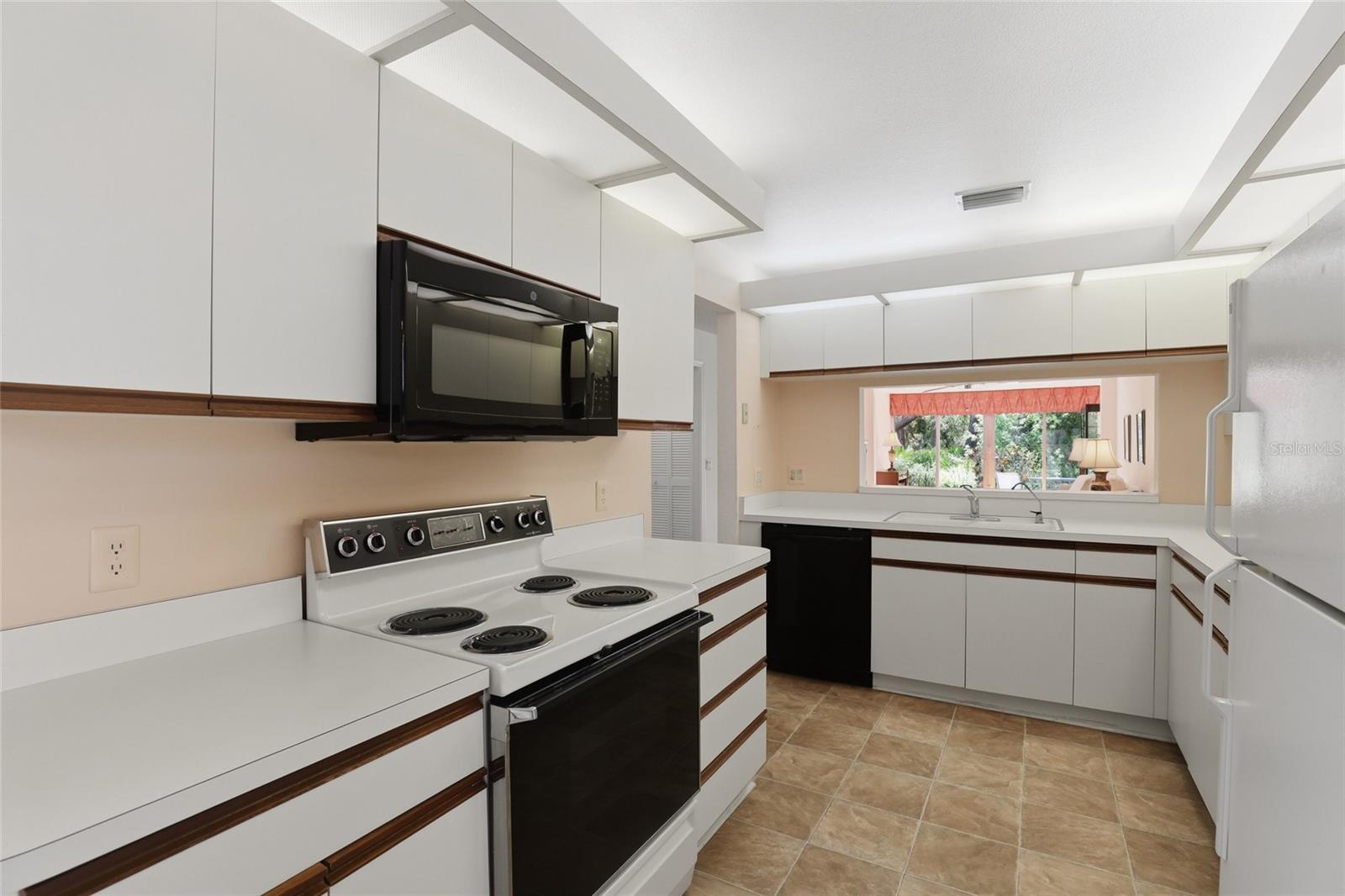 Image 10 of 58 For 5721 Casa Del Sol Boulevard 3223