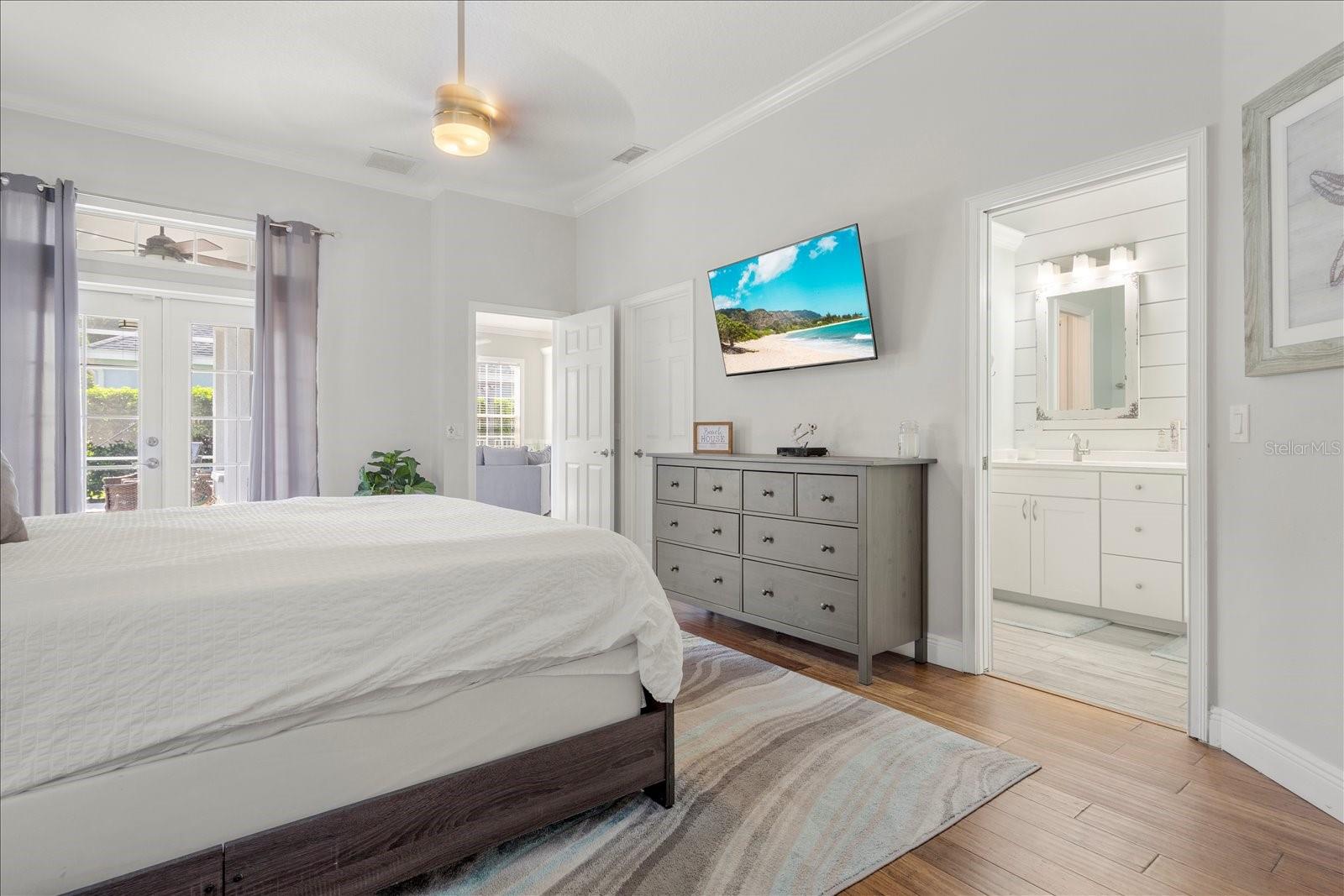 Image 24 of 39 For 4615 4th Avenue Drive E