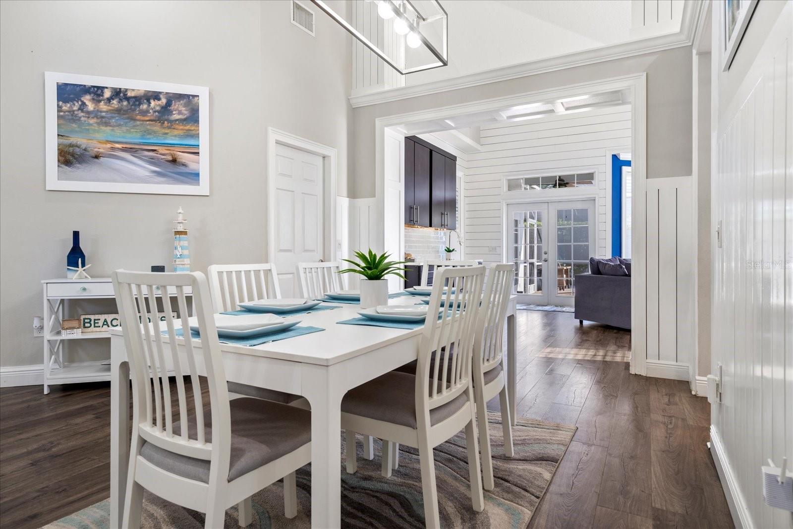 Image 7 of 39 For 4615 4th Avenue Drive E