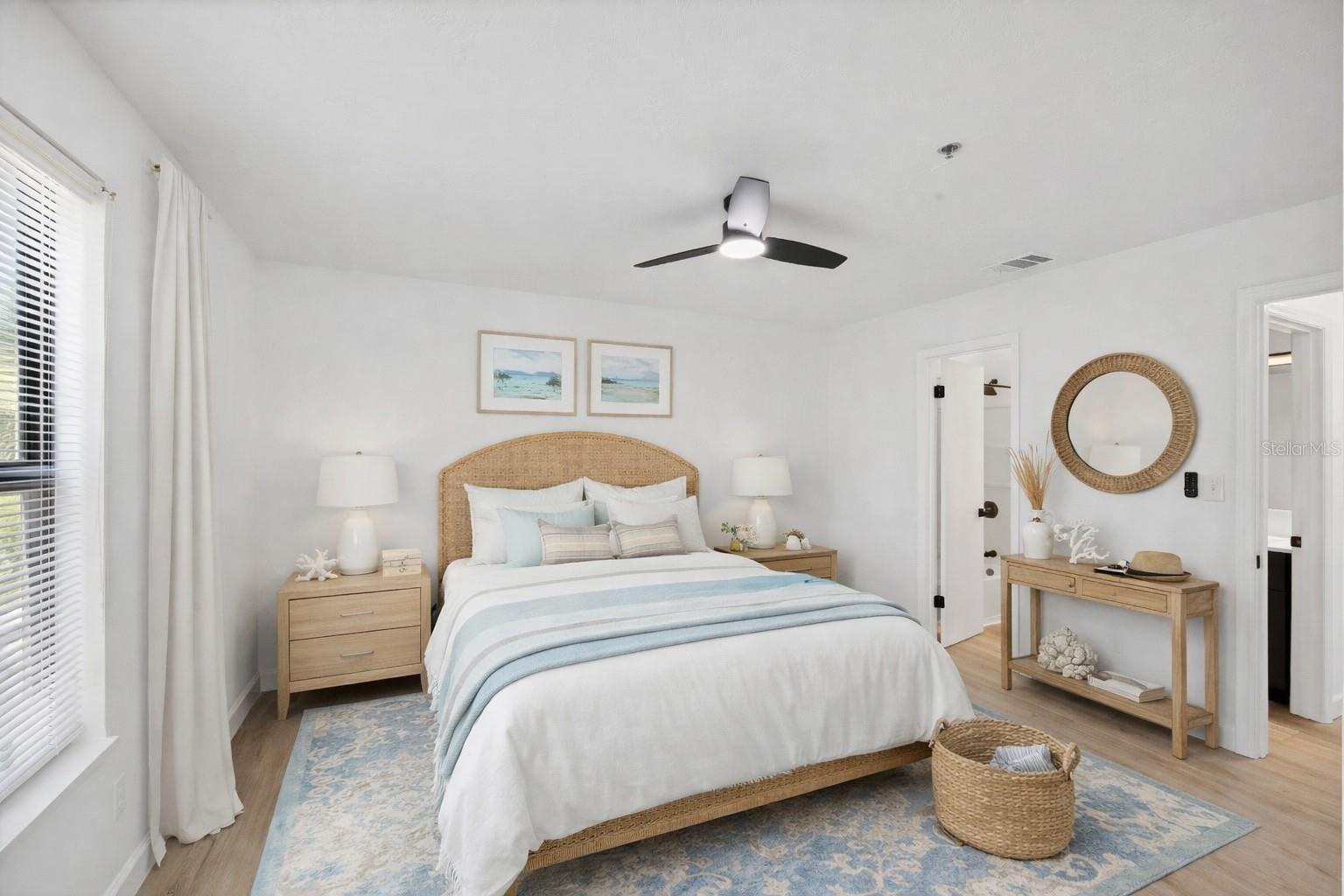 Image 10 of 47 For 4008 Crockers Lake Boulevard 11