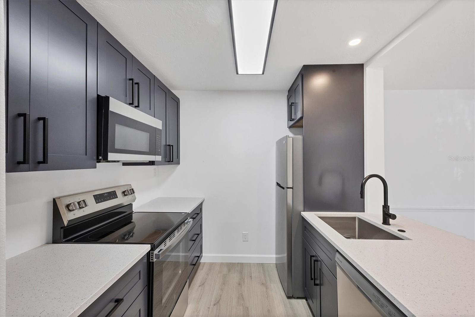 Image 2 of 47 For 4008 Crockers Lake Boulevard 11