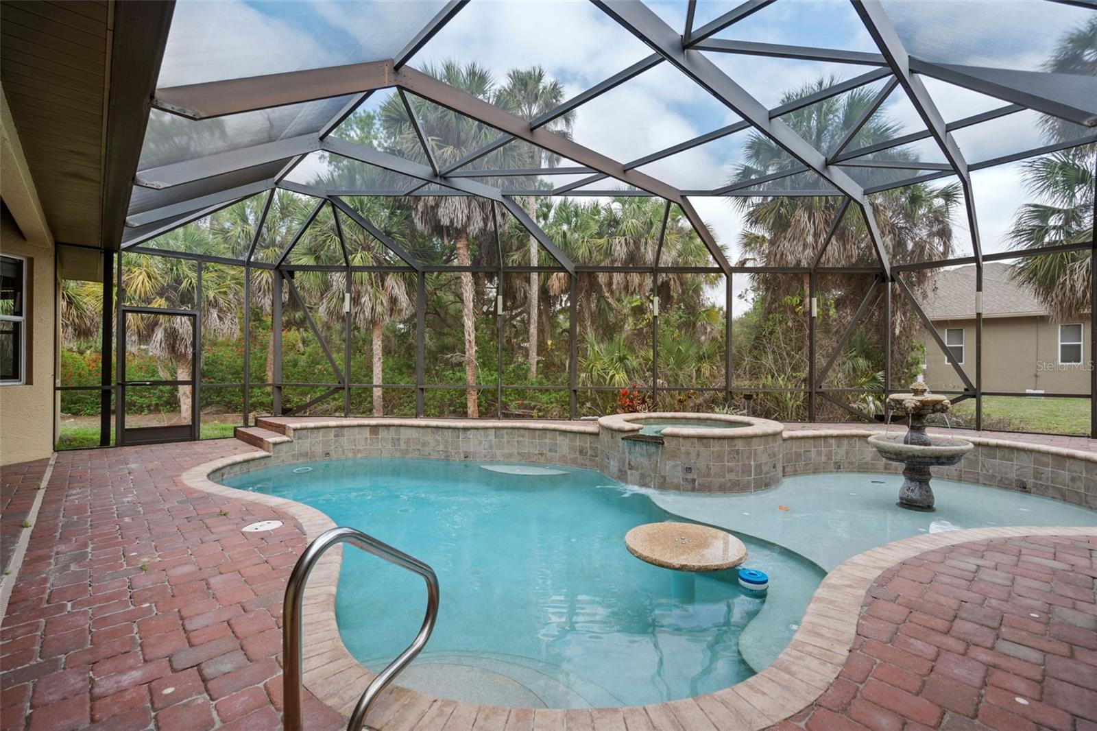 Image 10 of 55 For 256 Tazewell Drive