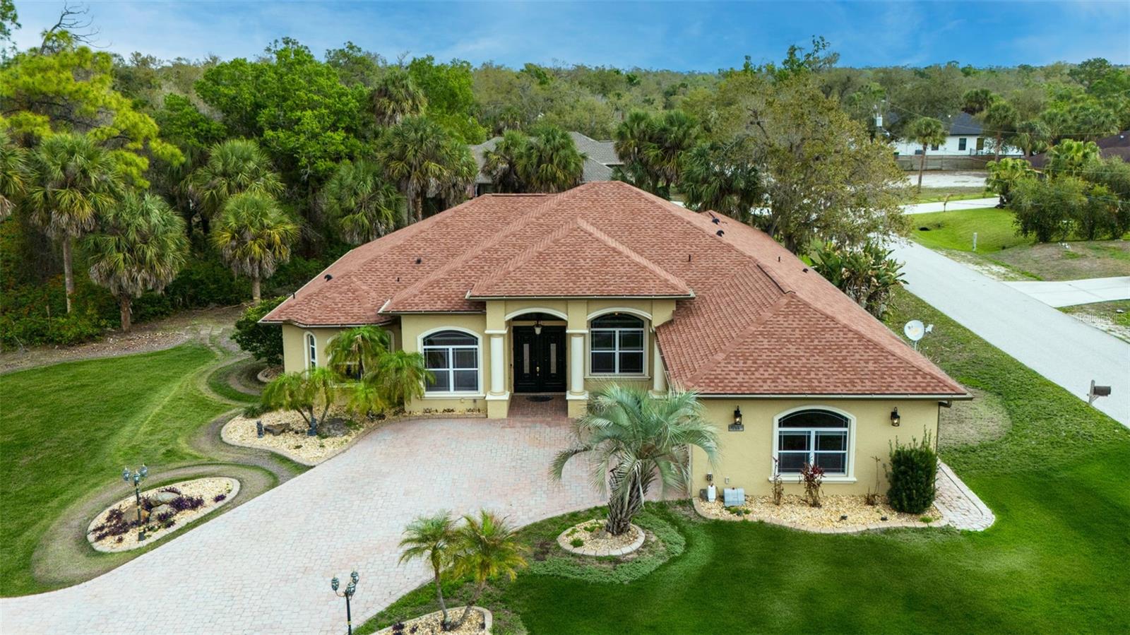 Image 3 of 55 For 256 Tazewell Drive