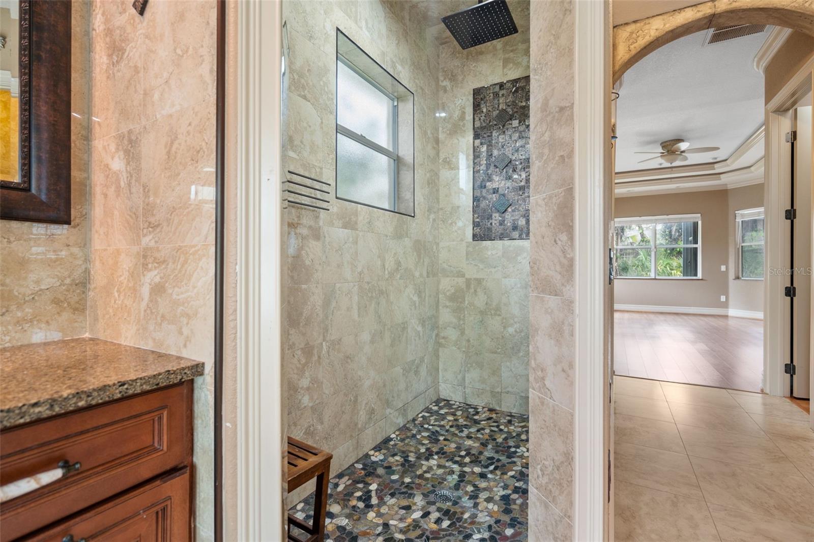 Image 35 of 55 For 256 Tazewell Drive