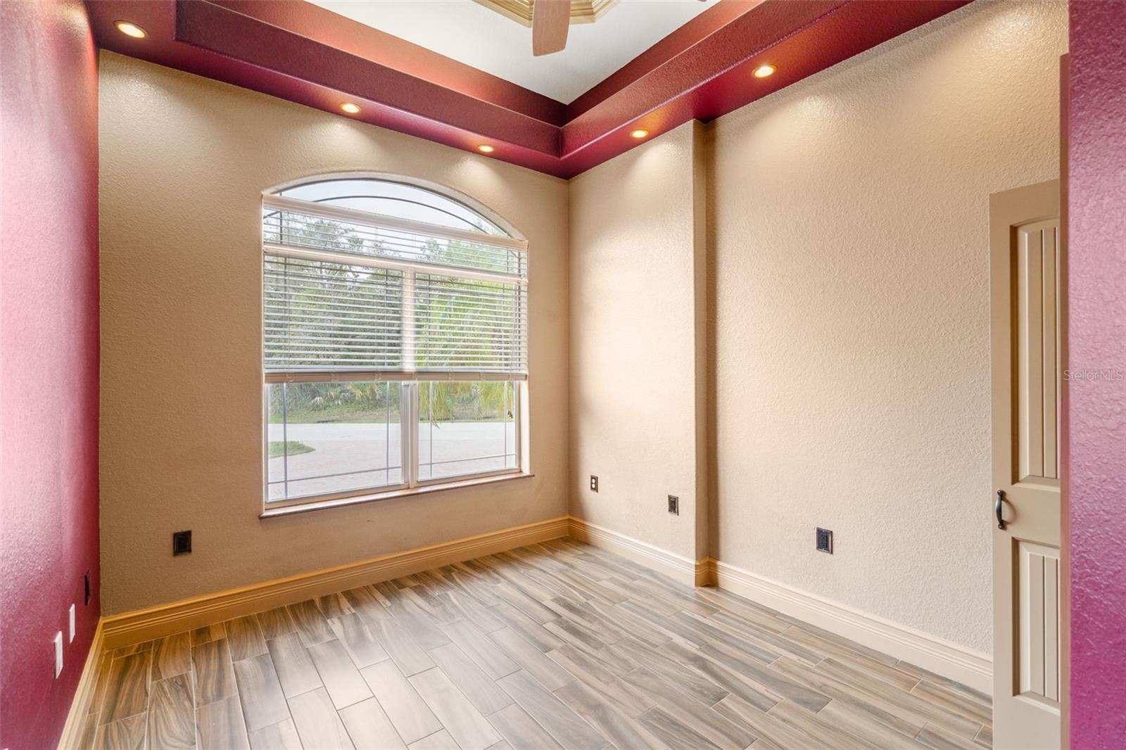 Image 48 of 55 For 256 Tazewell Drive