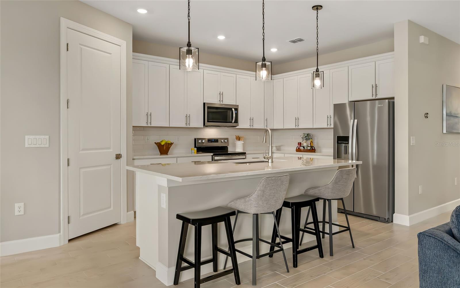 Image 12 of 50 For 17342 Luminous Avenue