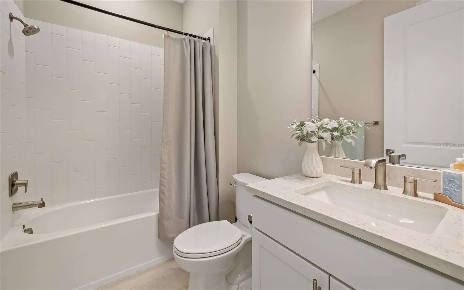 Image 21 of 50 For 17342 Luminous Avenue