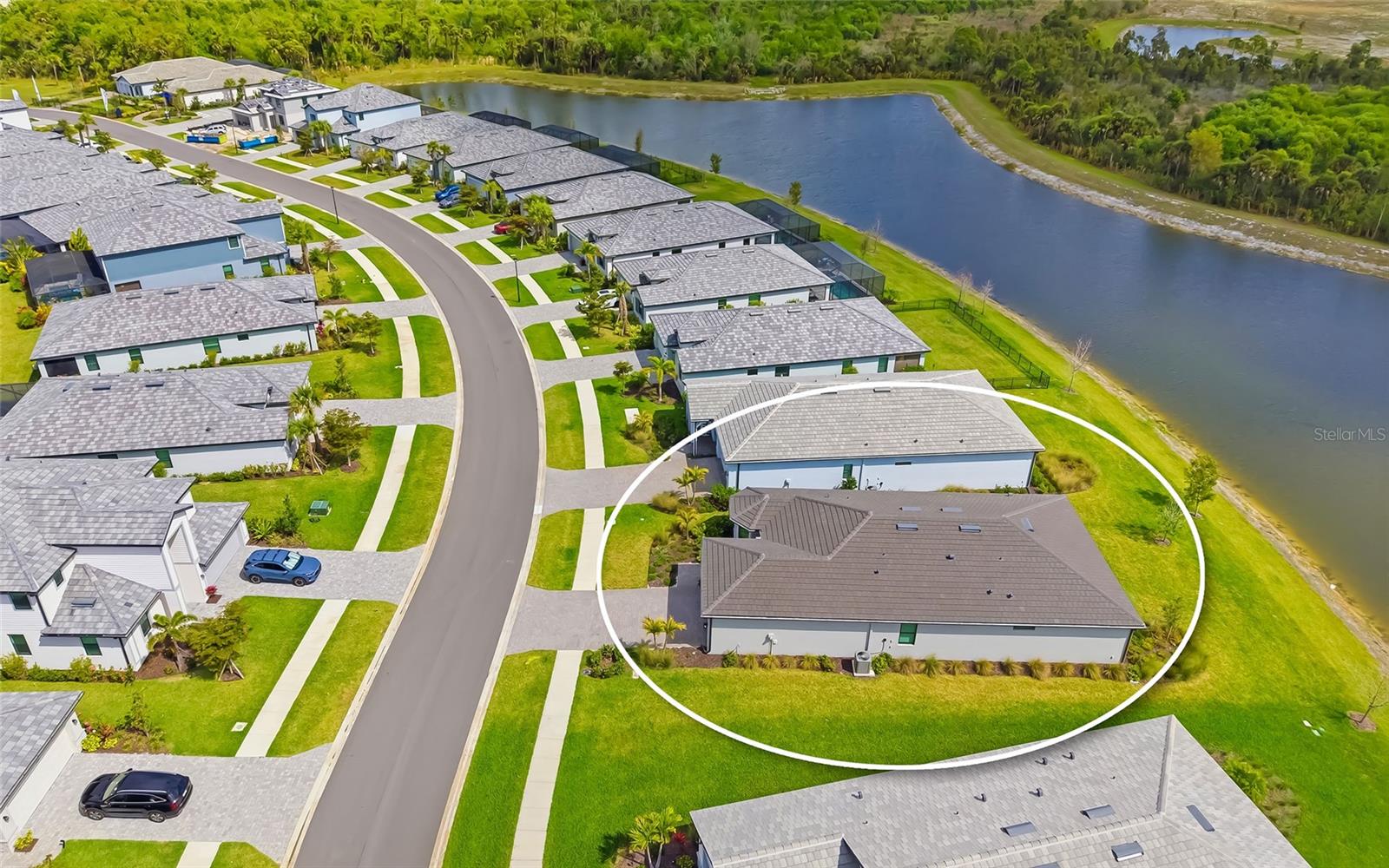 Image 36 of 50 For 17342 Luminous Avenue