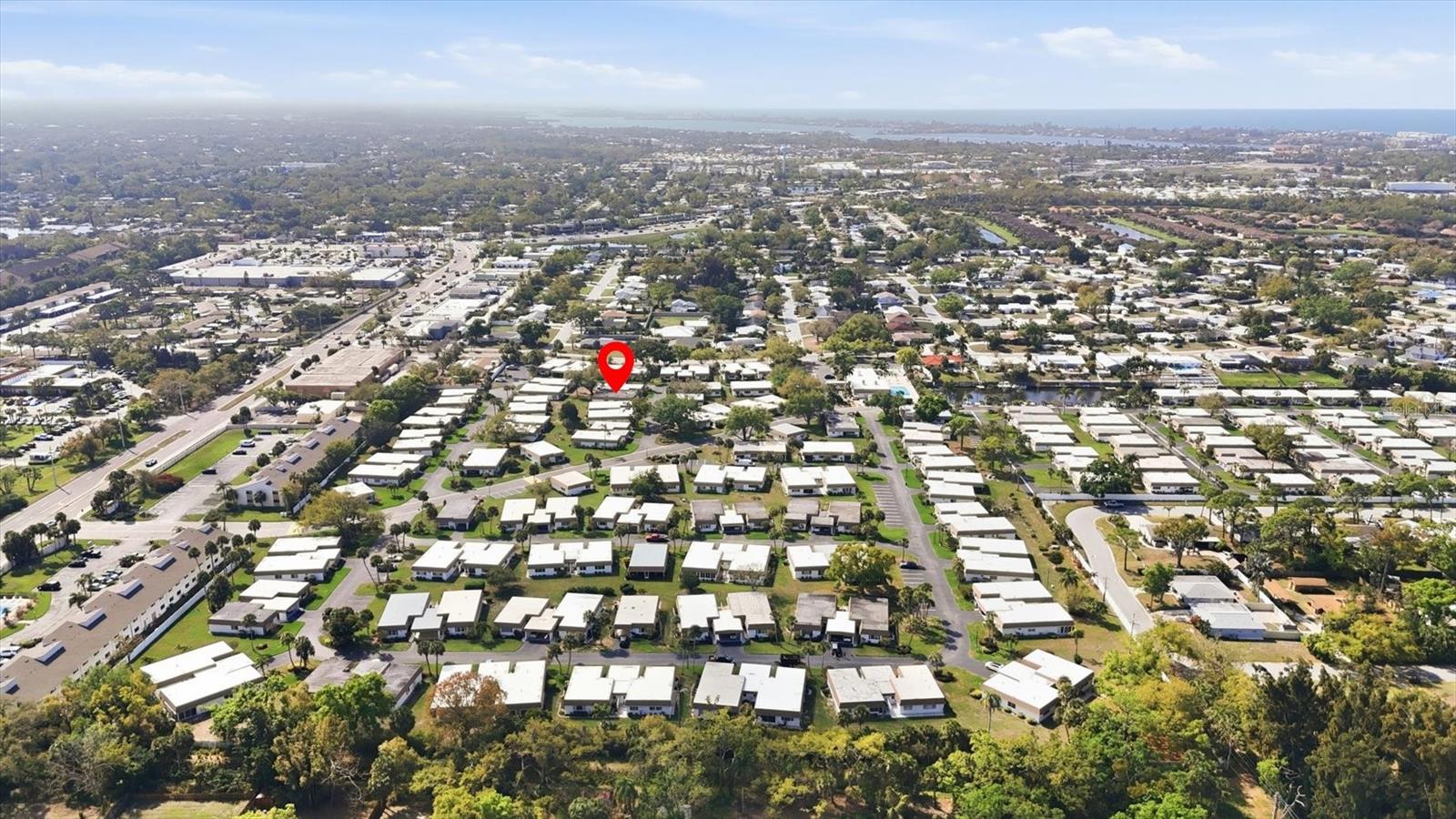 Image 27 of 45 For 2713 Riverbluff Court V101