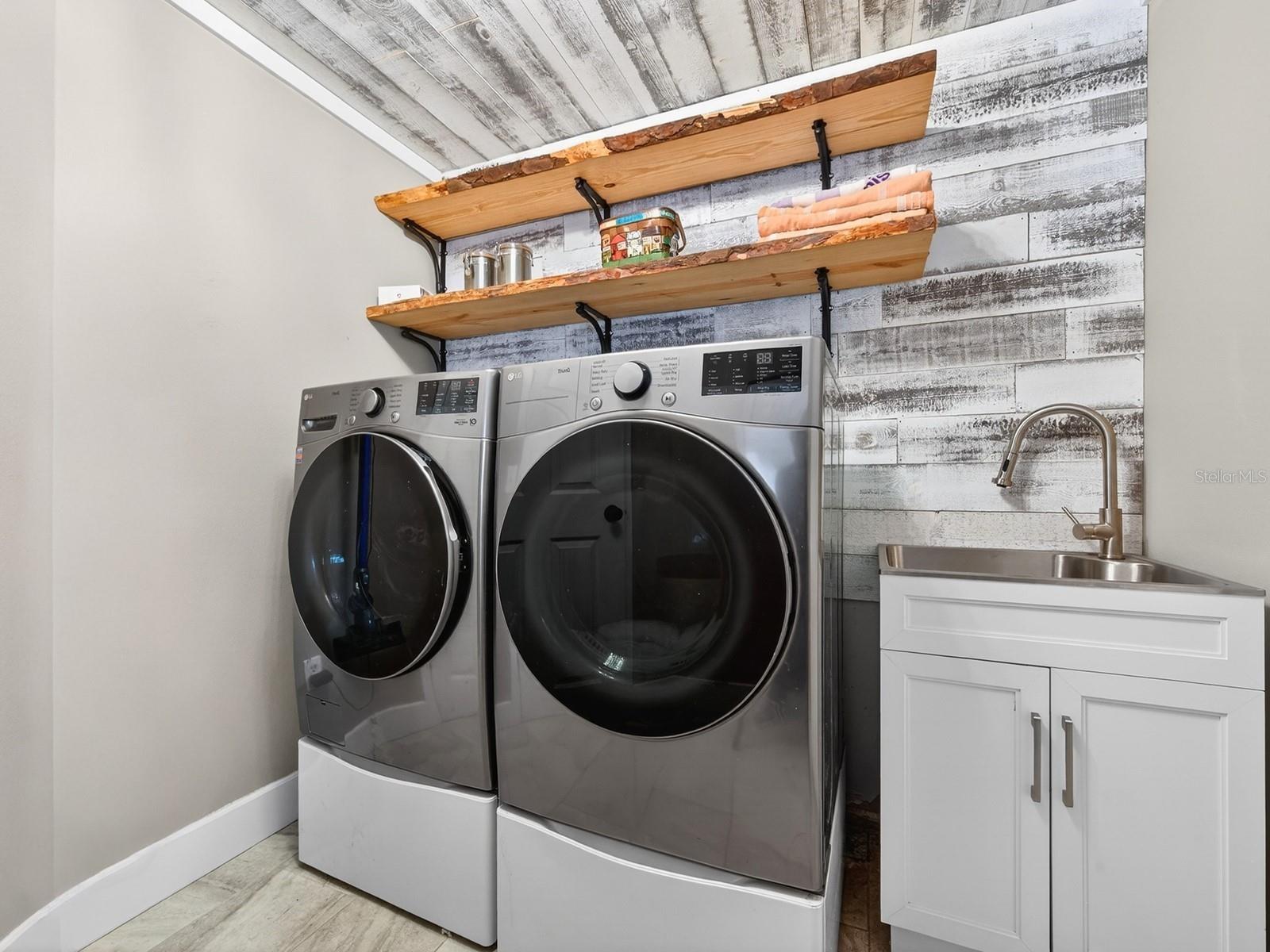 Image 22 of 100 For 7311 Proctor Road