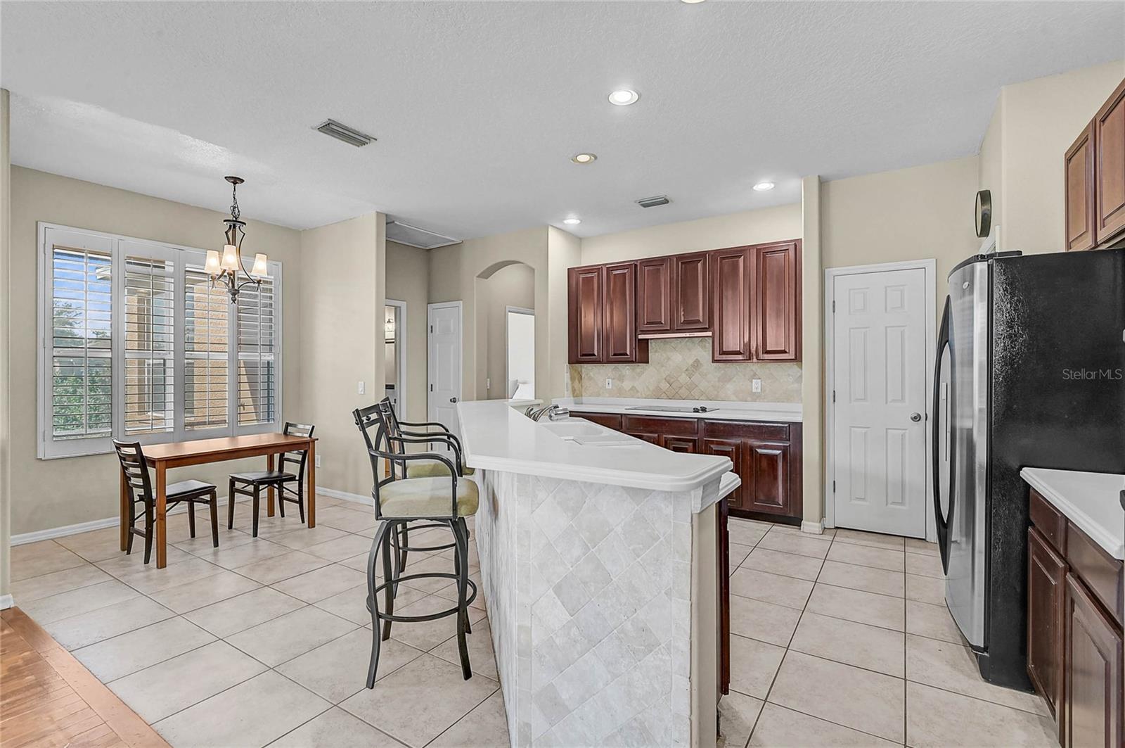 Image 8 of 58 For 3708 5th Avenue Ne