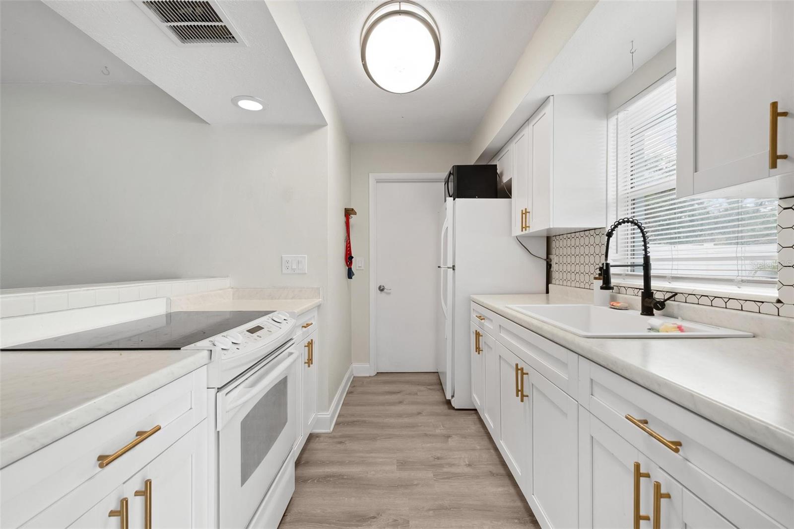 Image 14 of 29 For 5120 Brookmeade Drive