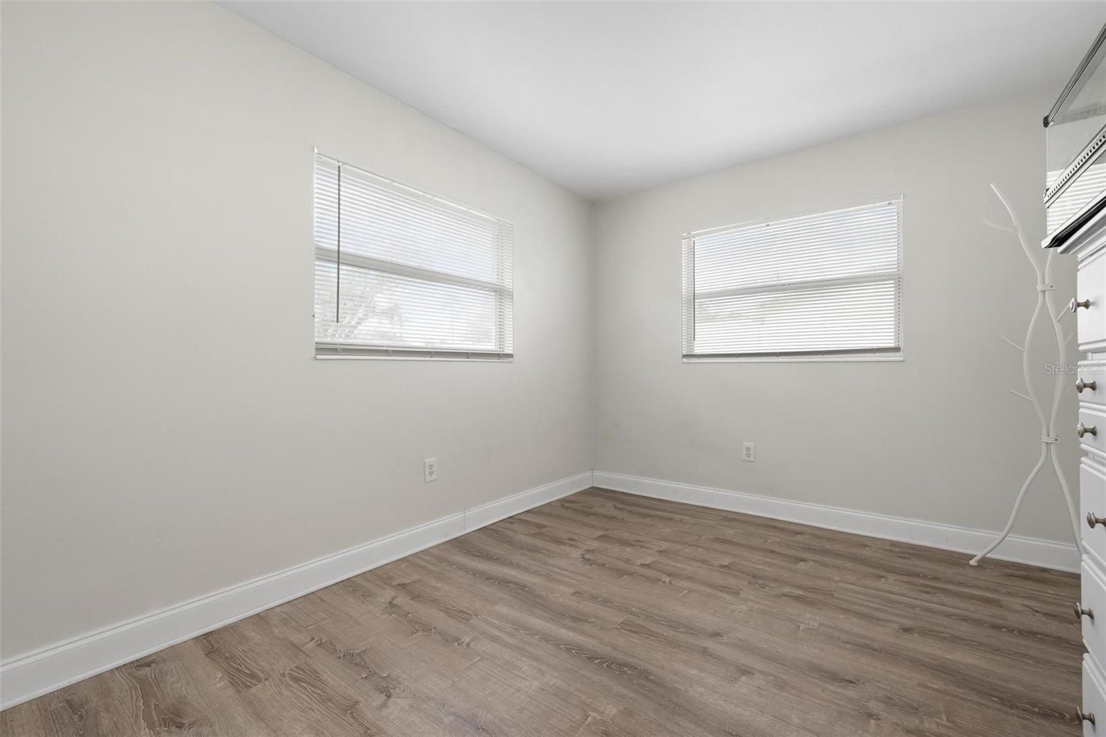 Image 23 of 29 For 5120 Brookmeade Drive