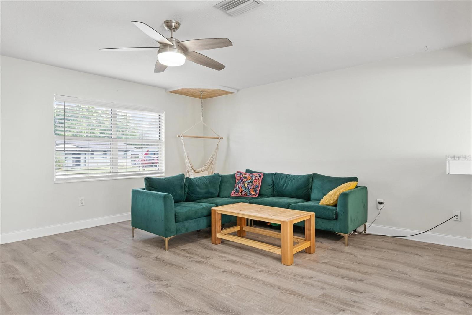 Image 6 of 29 For 5120 Brookmeade Drive