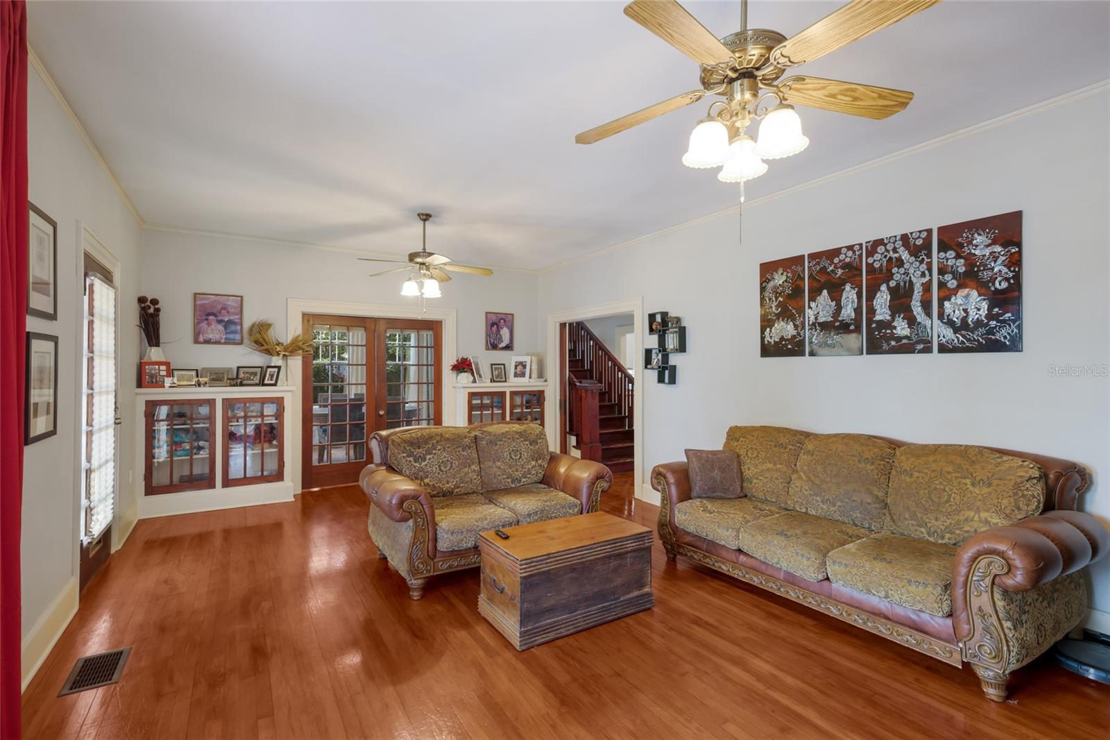 Image 14 of 61 For 904 22nd Street W