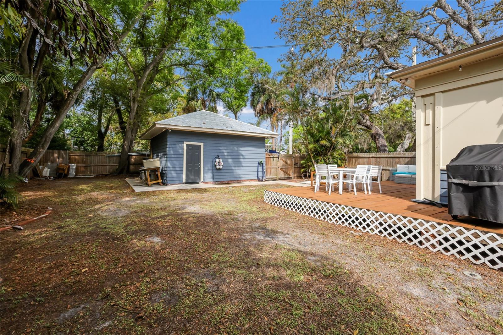 Image 47 of 61 For 904 22nd Street W