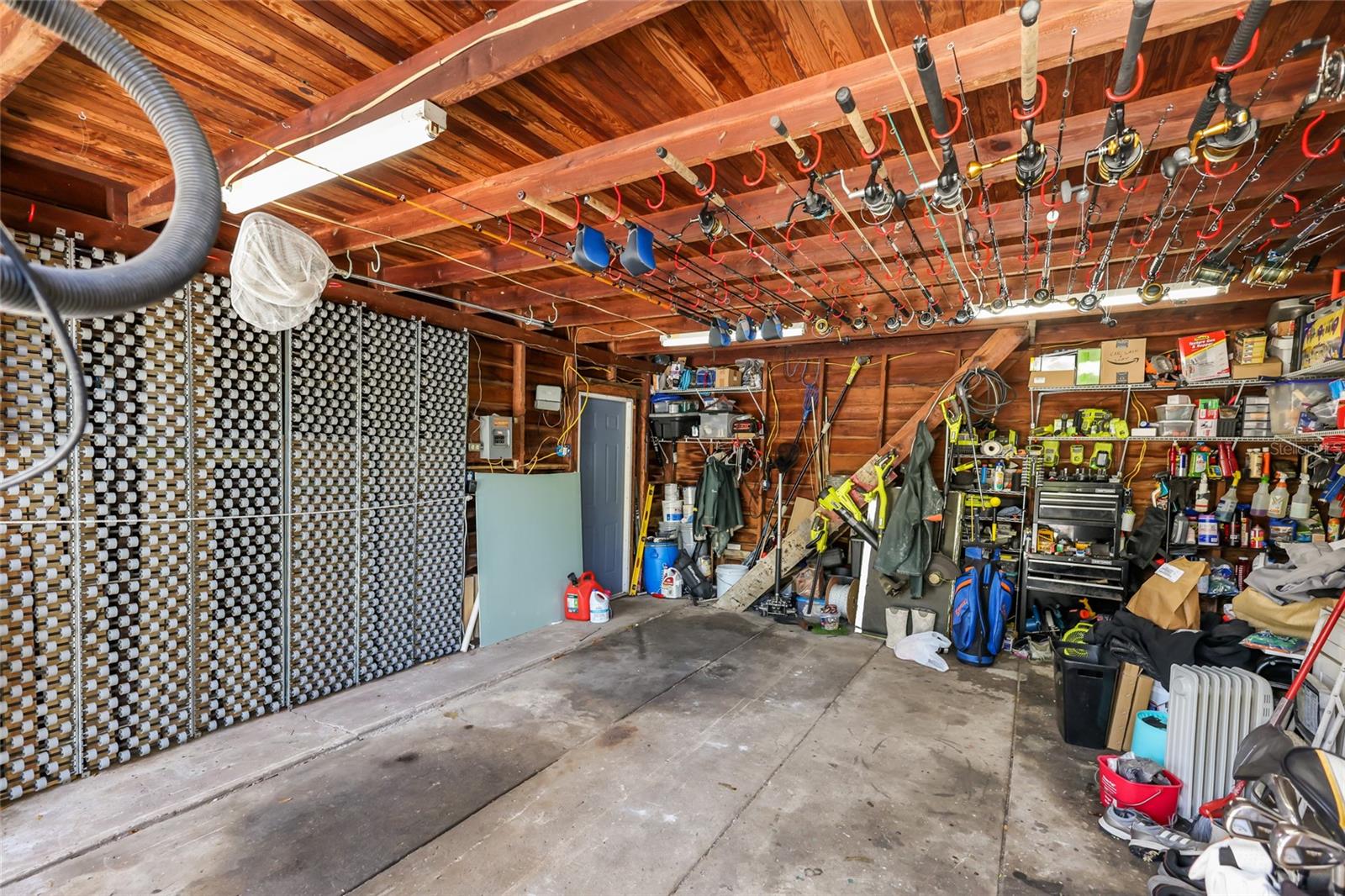 Image 50 of 61 For 904 22nd Street W