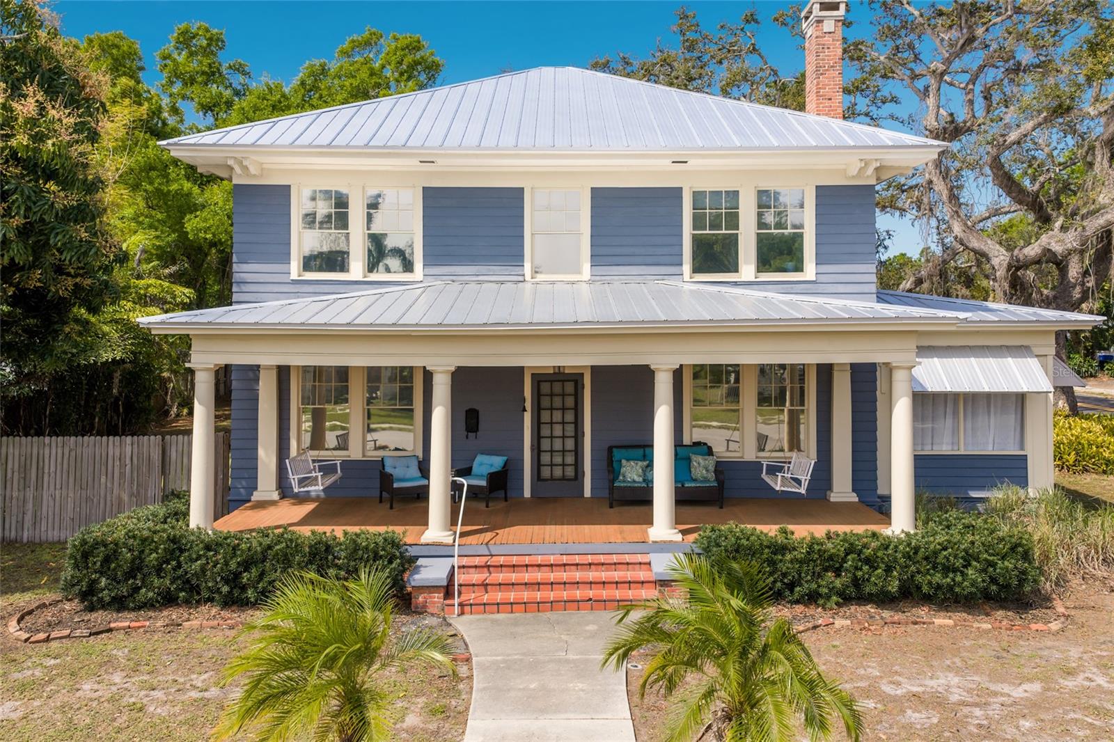 Image 51 of 61 For 904 22nd Street W