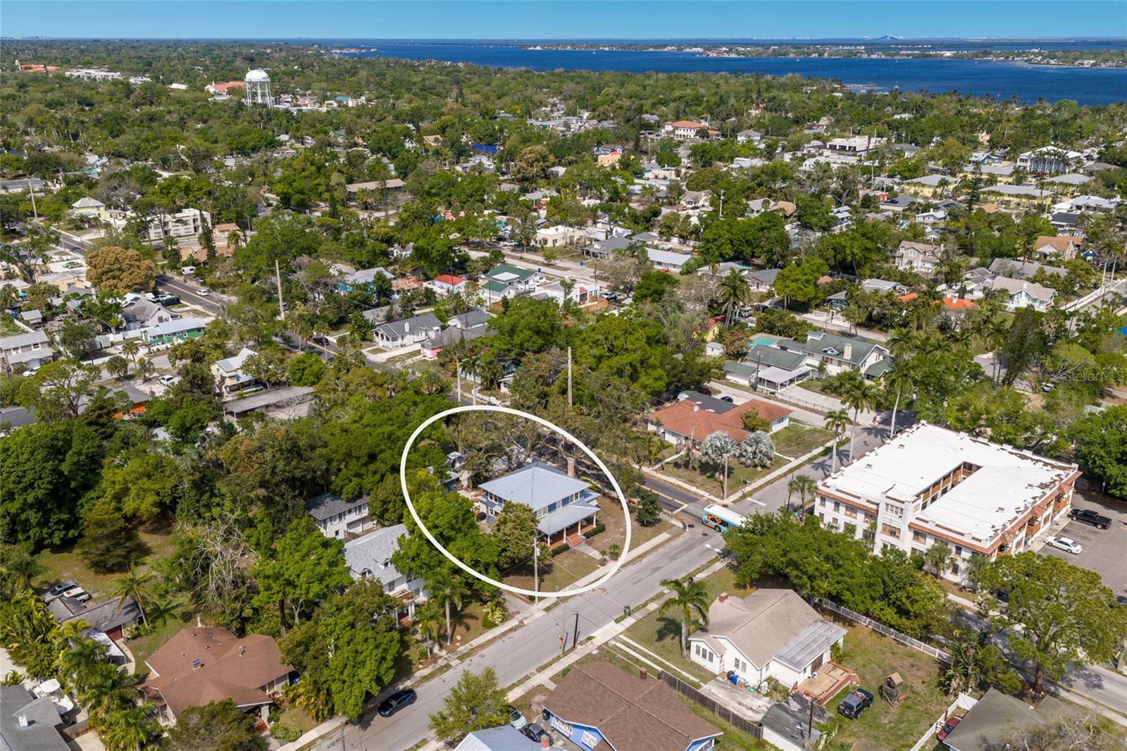 Image 60 of 61 For 904 22nd Street W