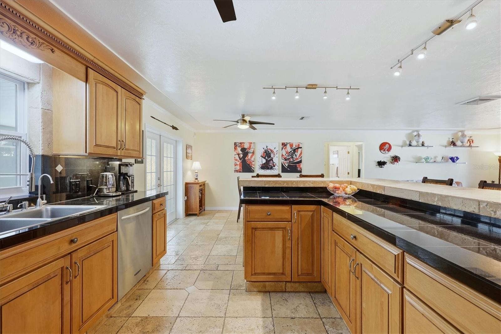 Image 17 of 45 For 1534 Georgetowne Lane