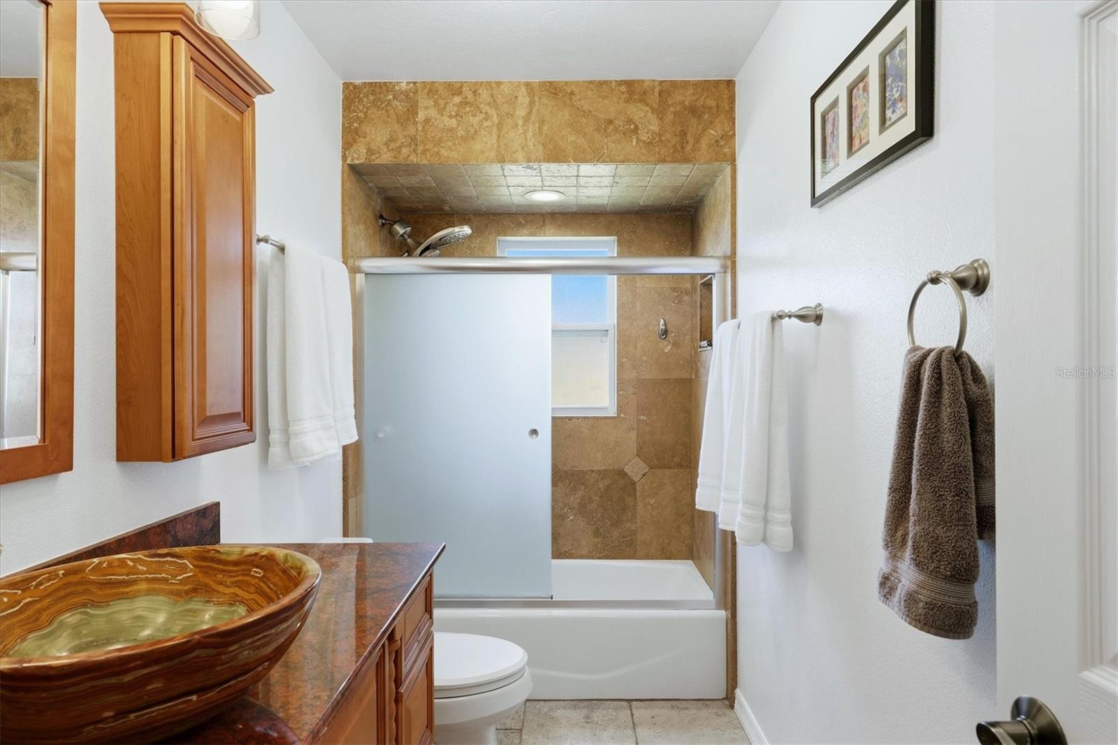 Image 21 of 45 For 1534 Georgetowne Lane