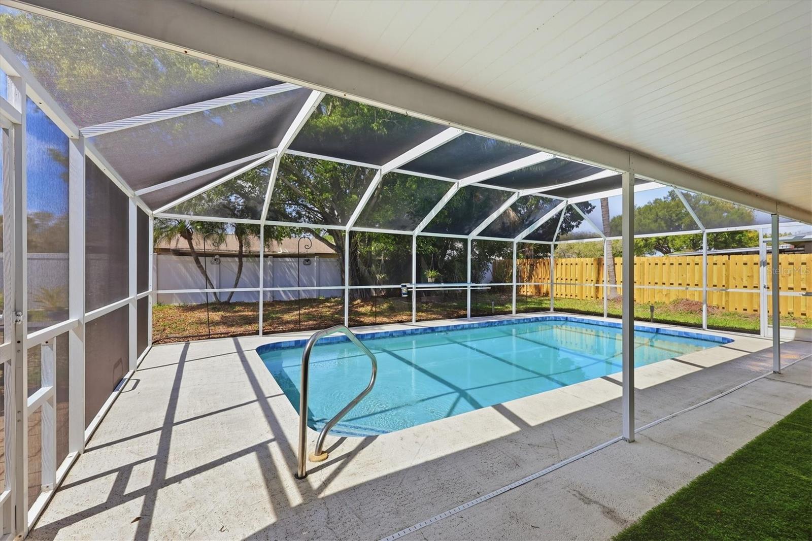 Image 36 of 45 For 1534 Georgetowne Lane