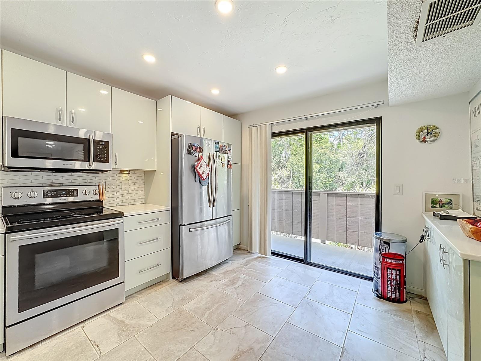 Image 10 of 60 For 1617 Brookhouse Drive Br260