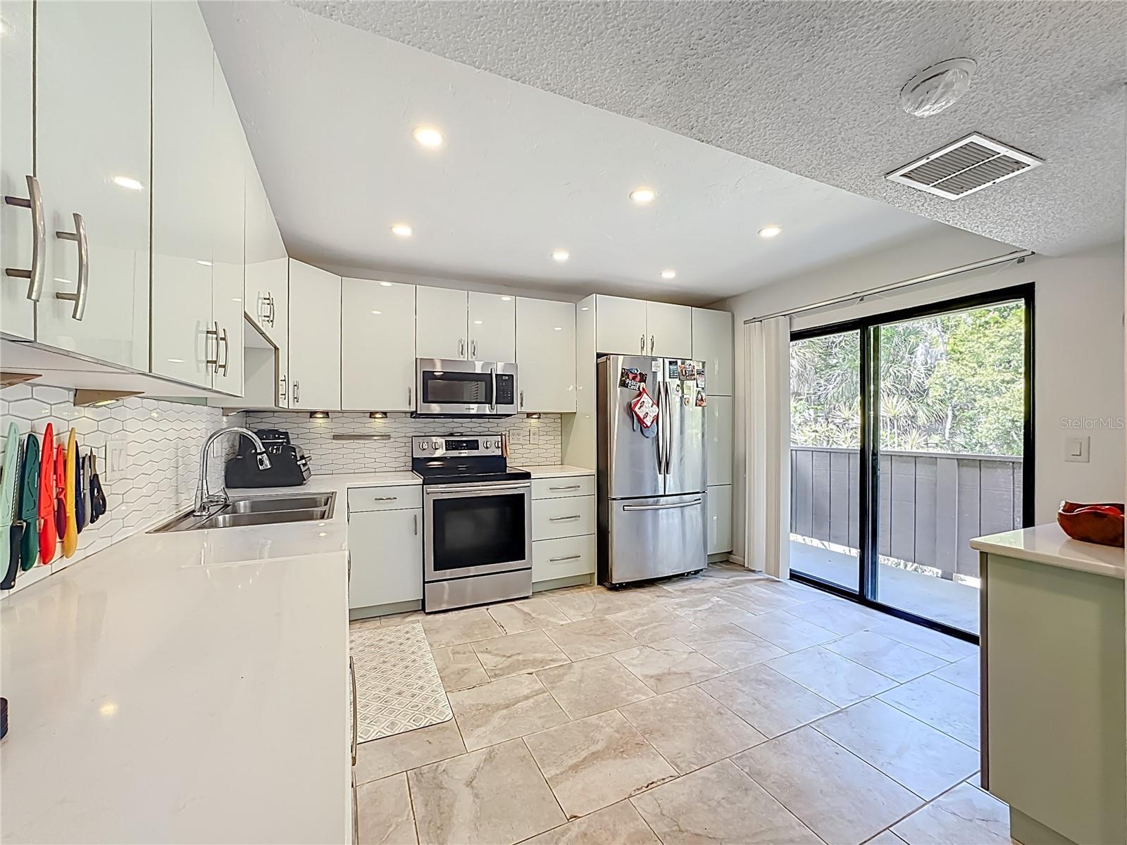 Image 7 of 60 For 1617 Brookhouse Drive Br260