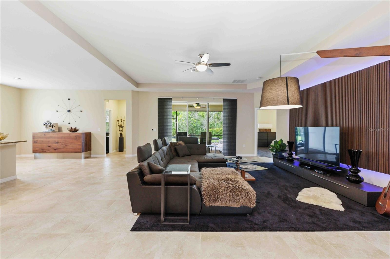 Image 12 of 64 For 134 Brilliant Bloom Court