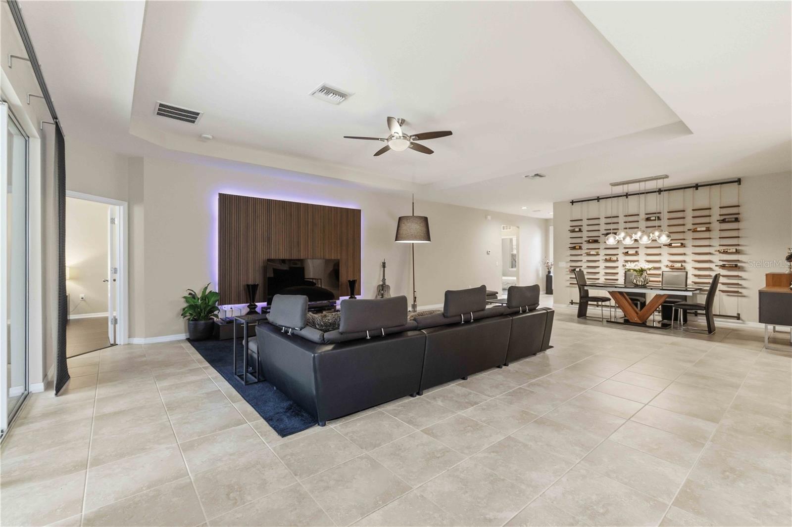 Image 16 of 64 For 134 Brilliant Bloom Court