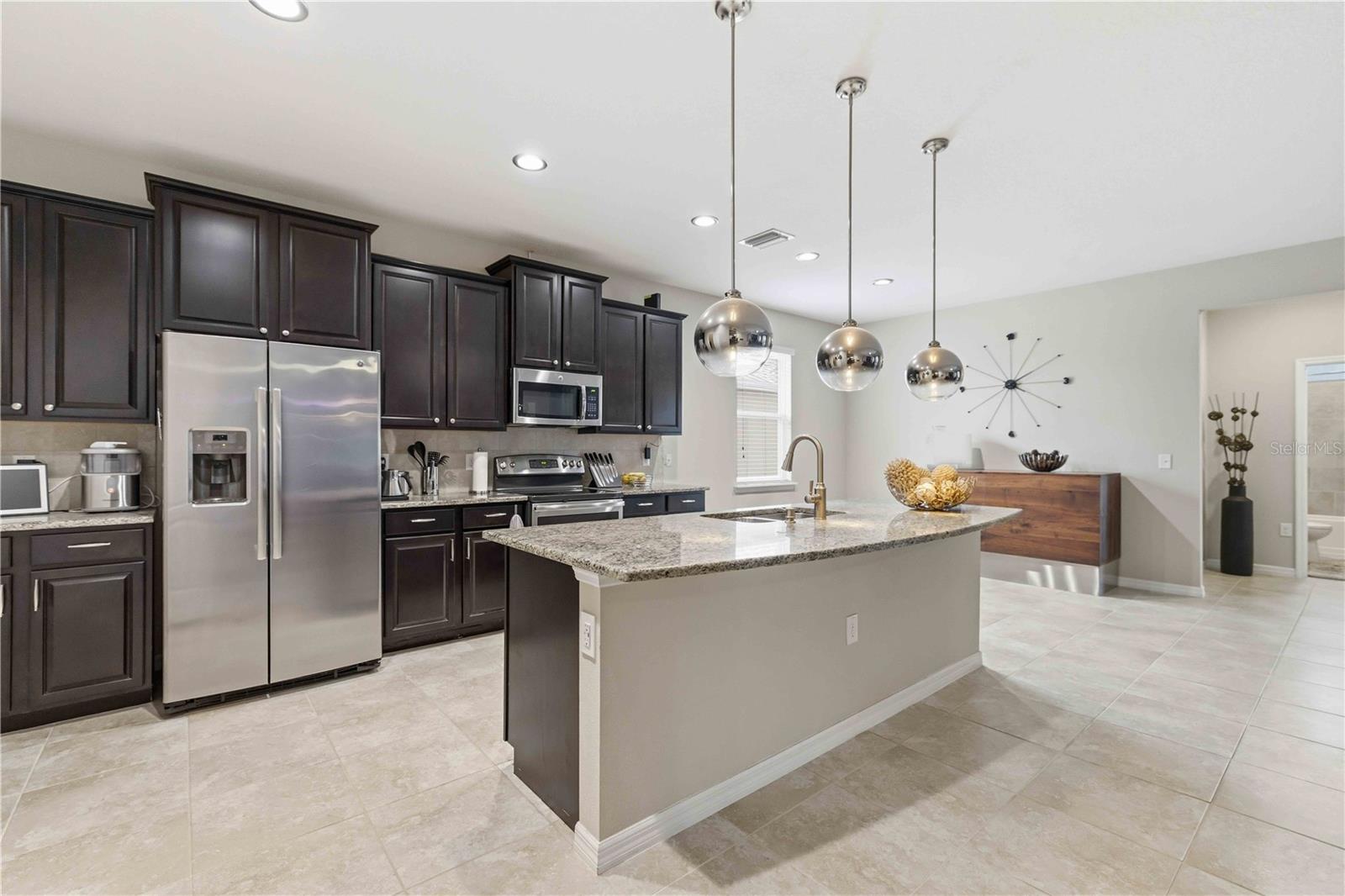 Image 20 of 64 For 134 Brilliant Bloom Court