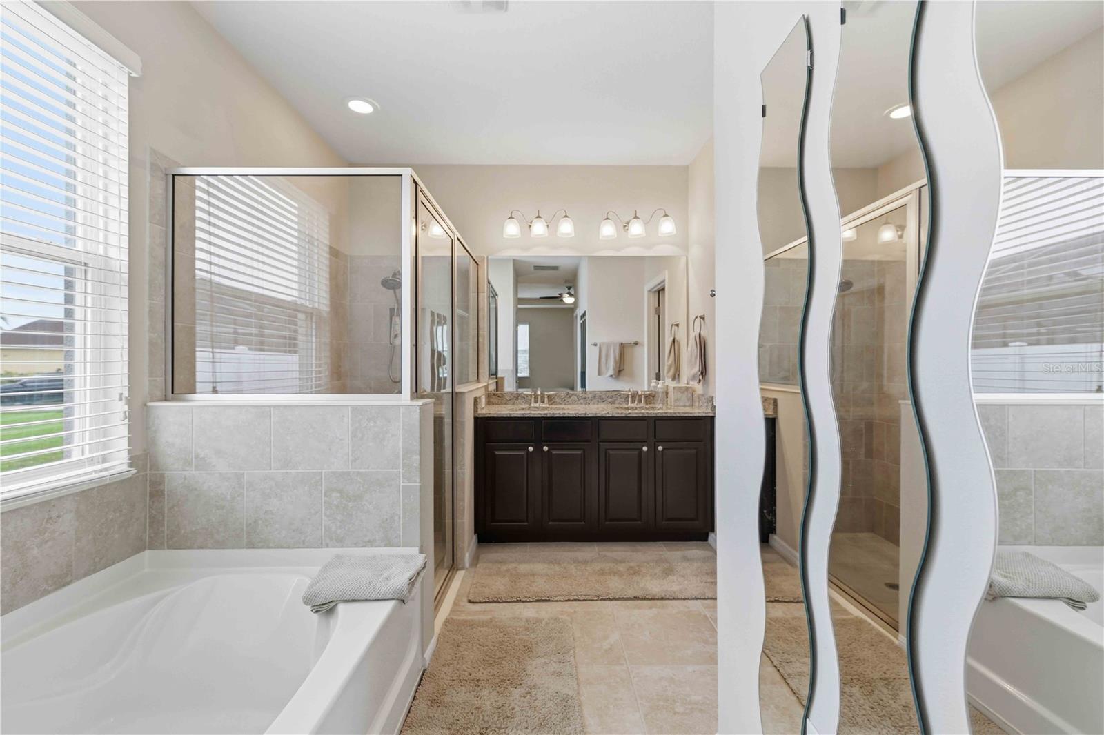 Image 35 of 64 For 134 Brilliant Bloom Court