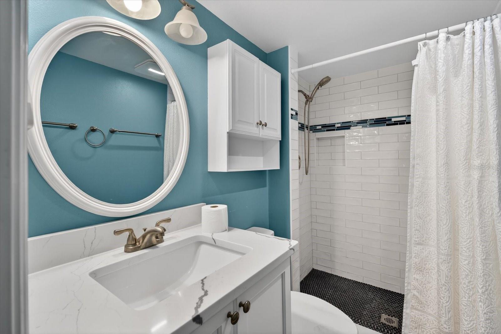 Image 21 of 35 For 2522 Clubhouse Drive 204