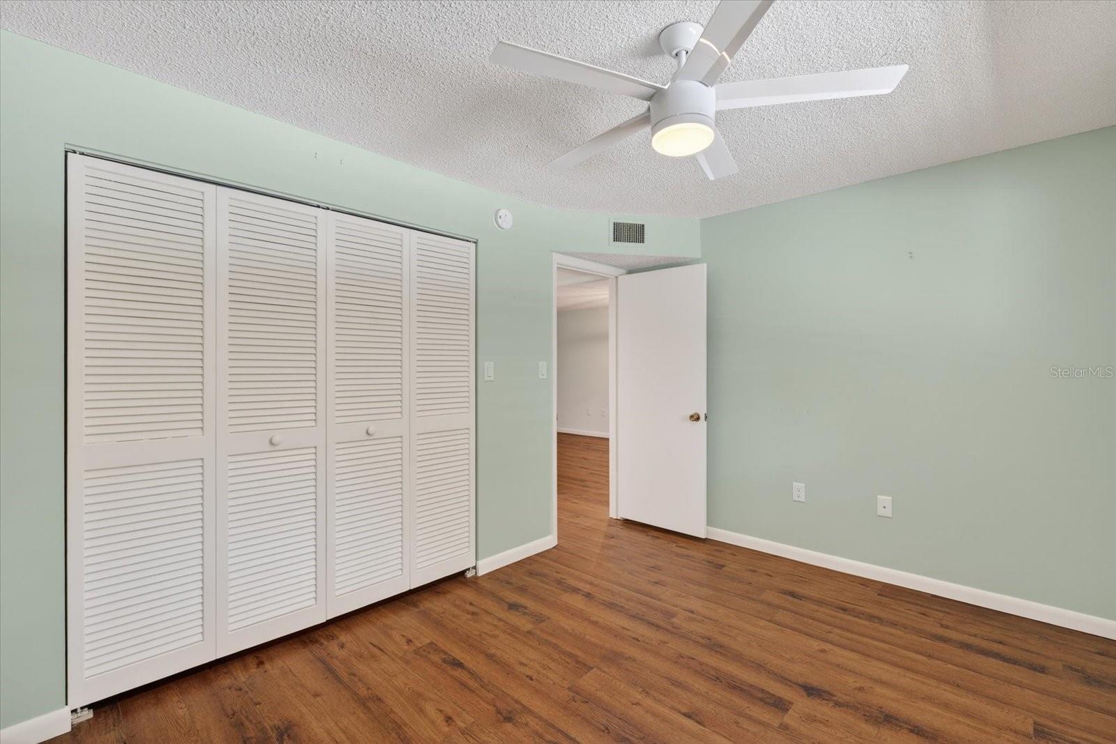 Image 24 of 35 For 2522 Clubhouse Drive 204