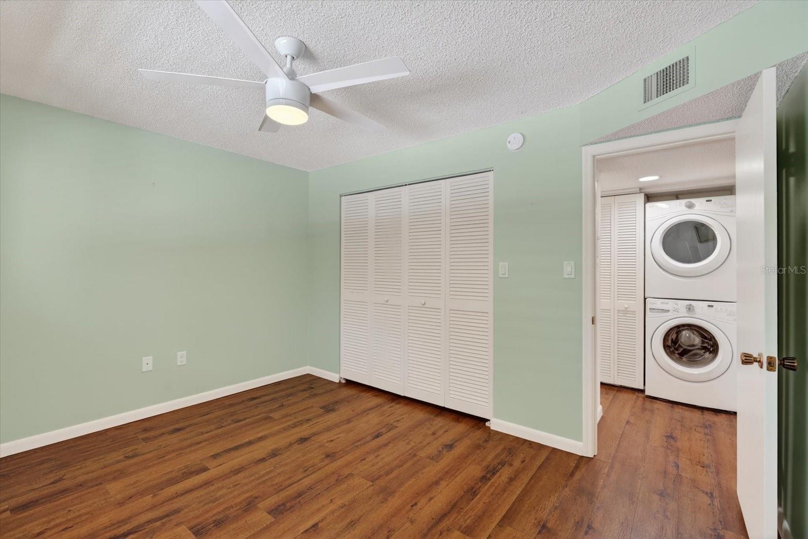 Image 26 of 35 For 2522 Clubhouse Drive 204