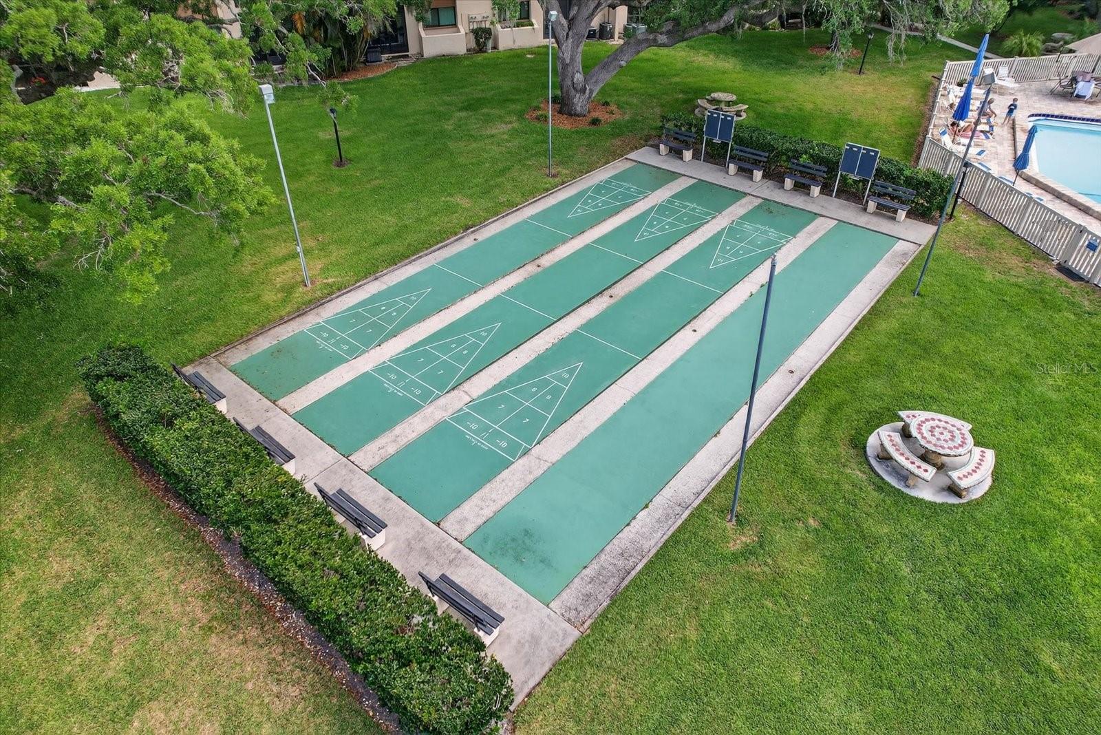 Image 32 of 35 For 2522 Clubhouse Drive 204