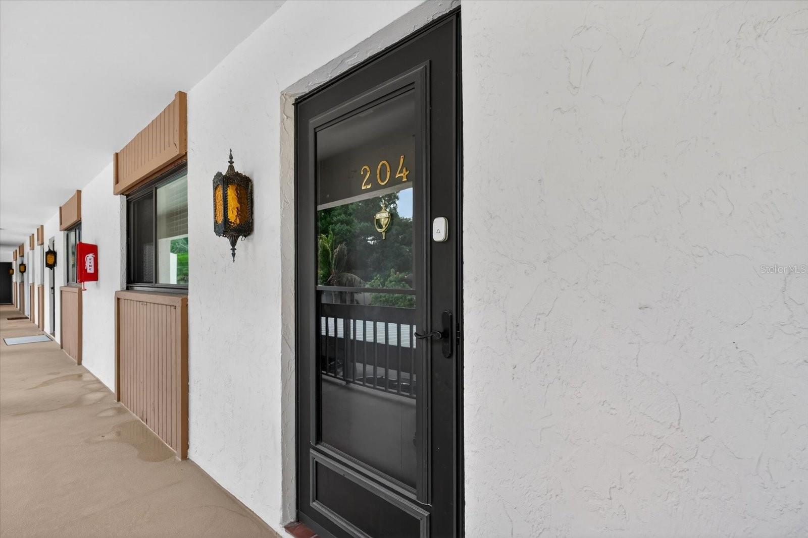 Image 4 of 35 For 2522 Clubhouse Drive 204