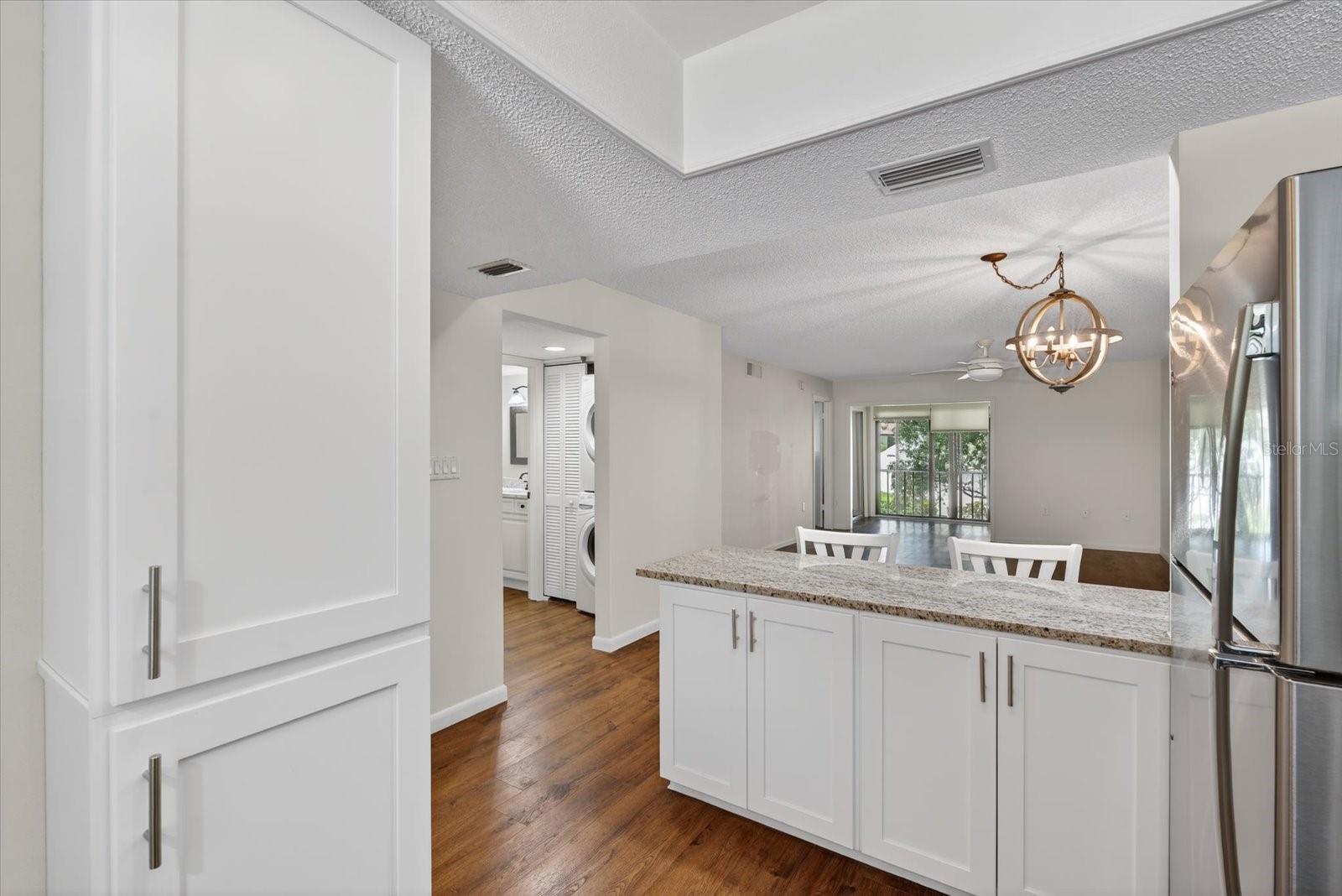 Image 8 of 35 For 2522 Clubhouse Drive 204