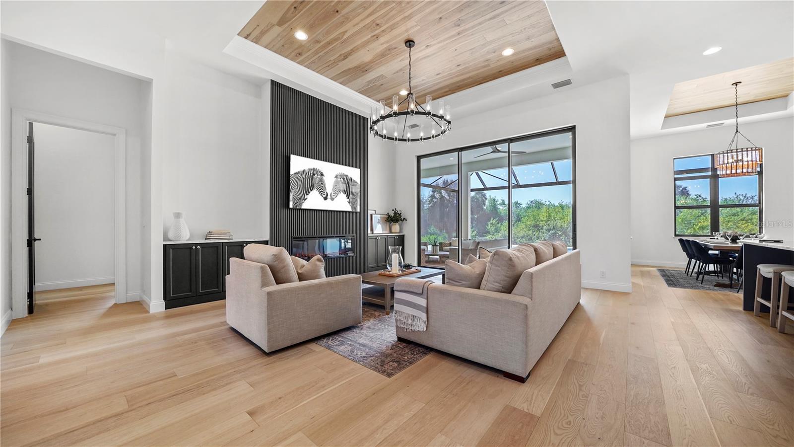 Image 11 of 81 For 14547 Pittenger Avenue