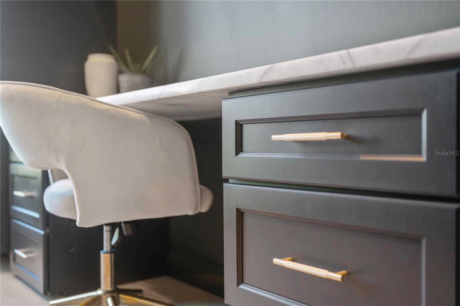 Image 32 of 81 For 14547 Pittenger Avenue