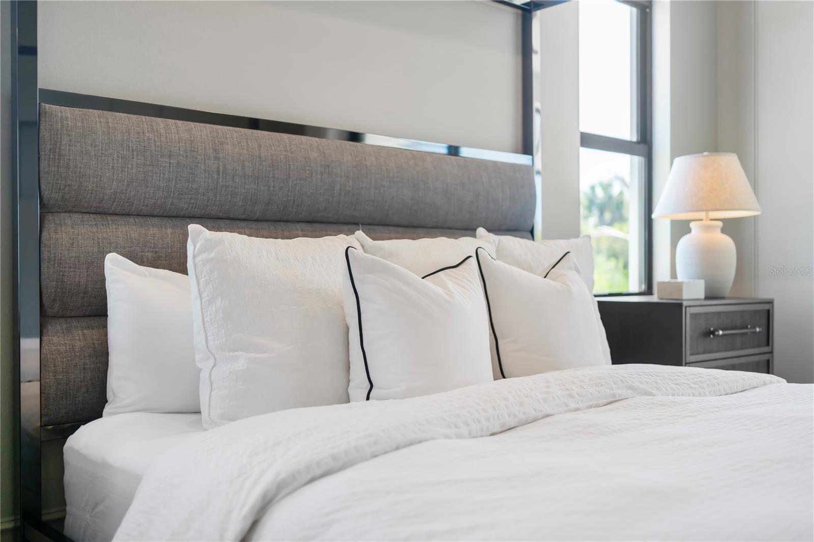 Image 35 of 81 For 14547 Pittenger Avenue