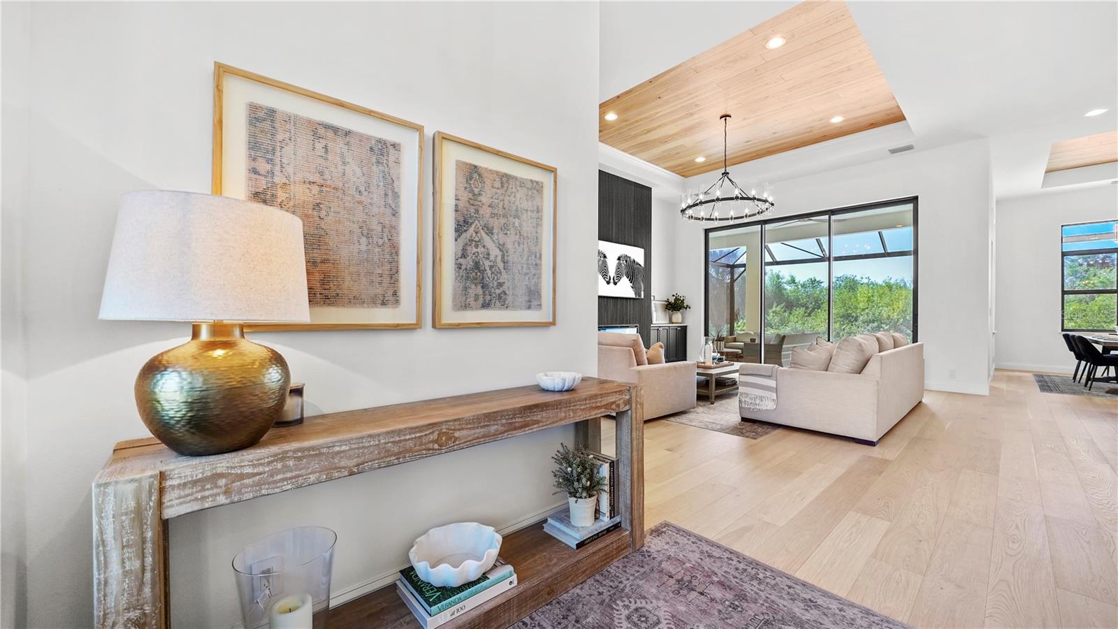 Image 7 of 81 For 14547 Pittenger Avenue