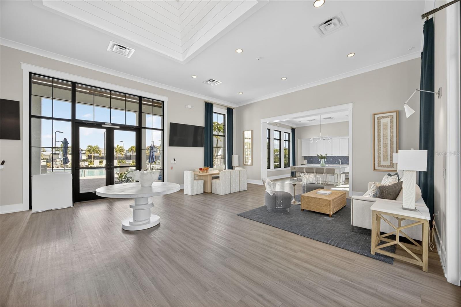 Image 35 of 55 For 17744 Savory Mist Circle