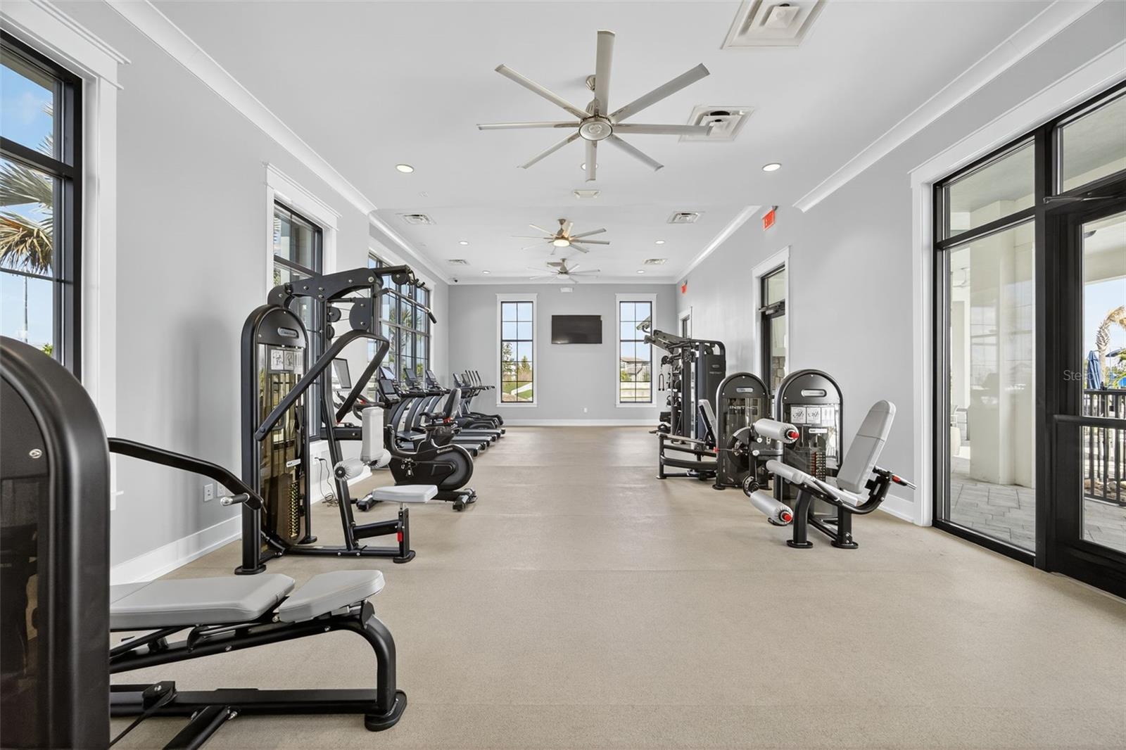 Image 38 of 55 For 17744 Savory Mist Circle