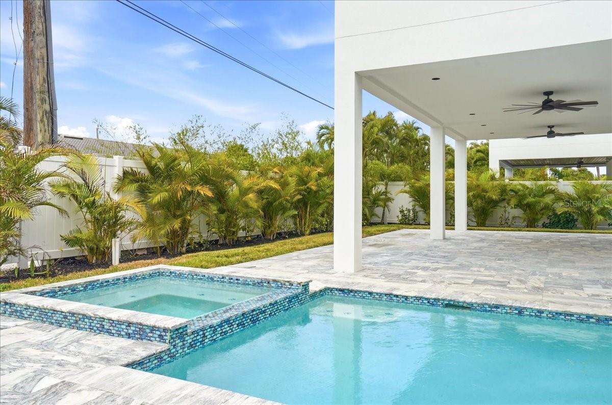 Image 14 of 100 For 1210 Gulf Boulevard