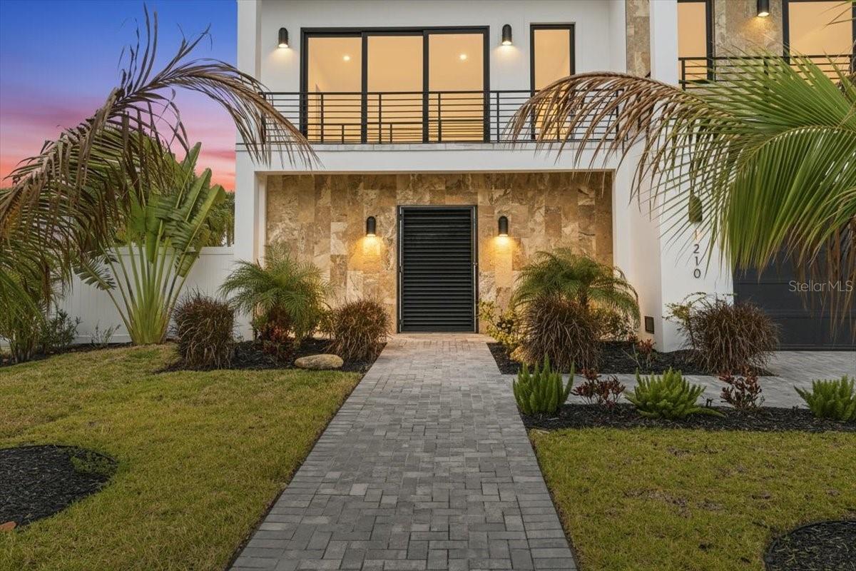 Image 3 of 100 For 1210 Gulf Boulevard