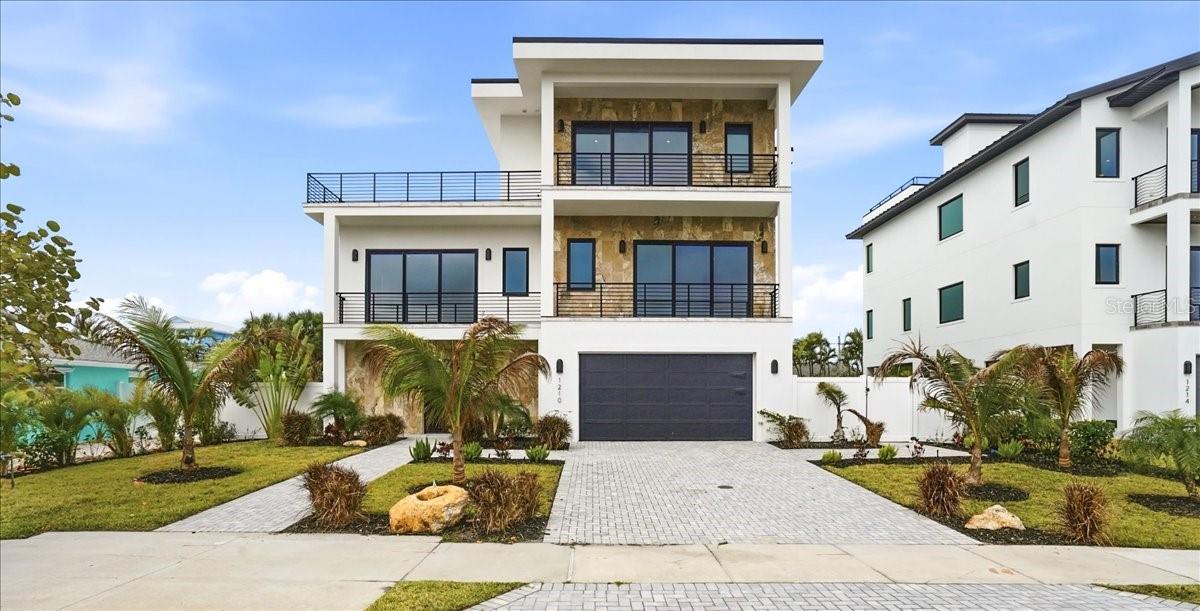 Image 4 of 100 For 1210 Gulf Boulevard