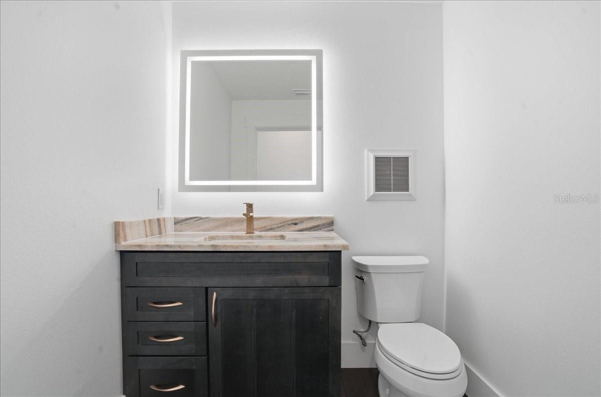 Image 52 of 100 For 1210 Gulf Boulevard