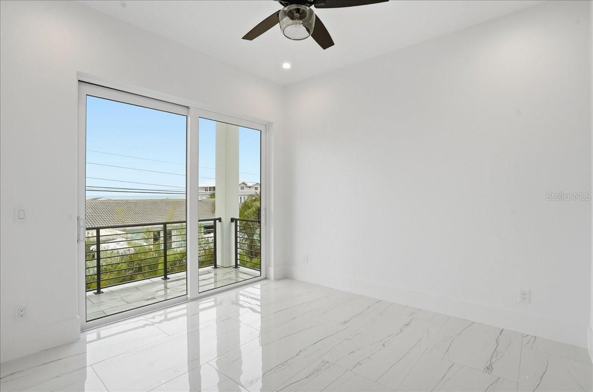 Image 61 of 100 For 1210 Gulf Boulevard