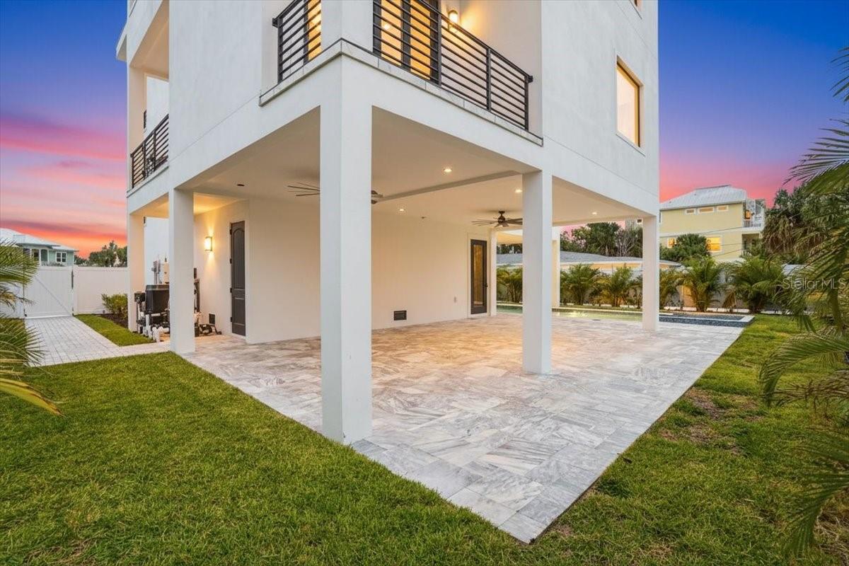 Image 66 of 100 For 1210 Gulf Boulevard